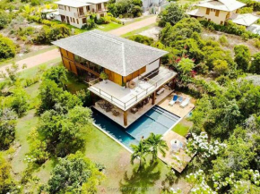 Linda Casa no Condominio Natural private reserve